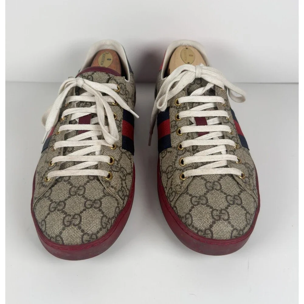 Gucci Men’s Ace GG Supreme Low Top Beige w/ Red Bottom Sole Size 9G US 9.5